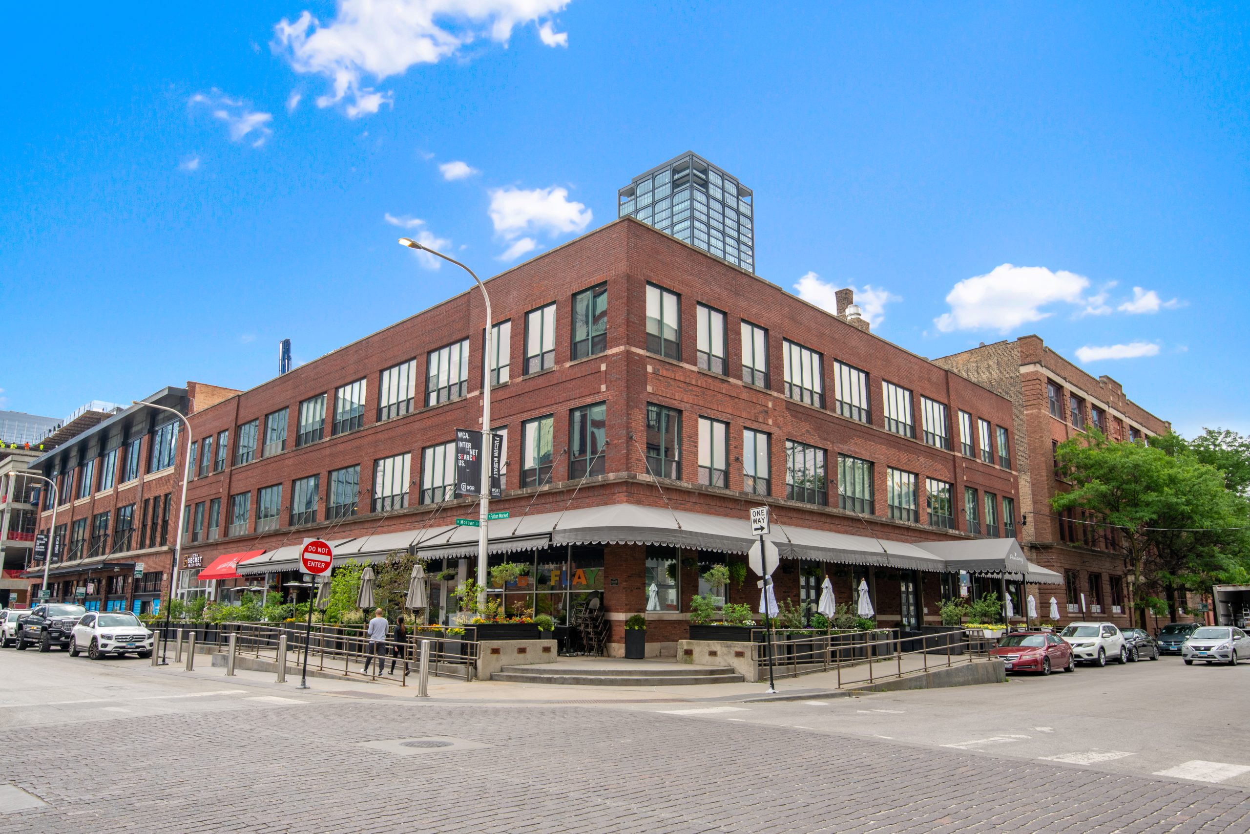 Mixed-use retail in near Gin Alley in Fulton Market West Loop